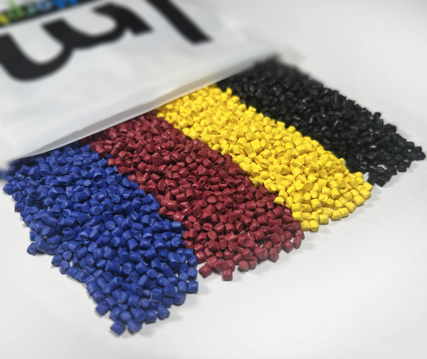 3oz Color Mixing InstaMorph Moldable Plastic Pigment Pack